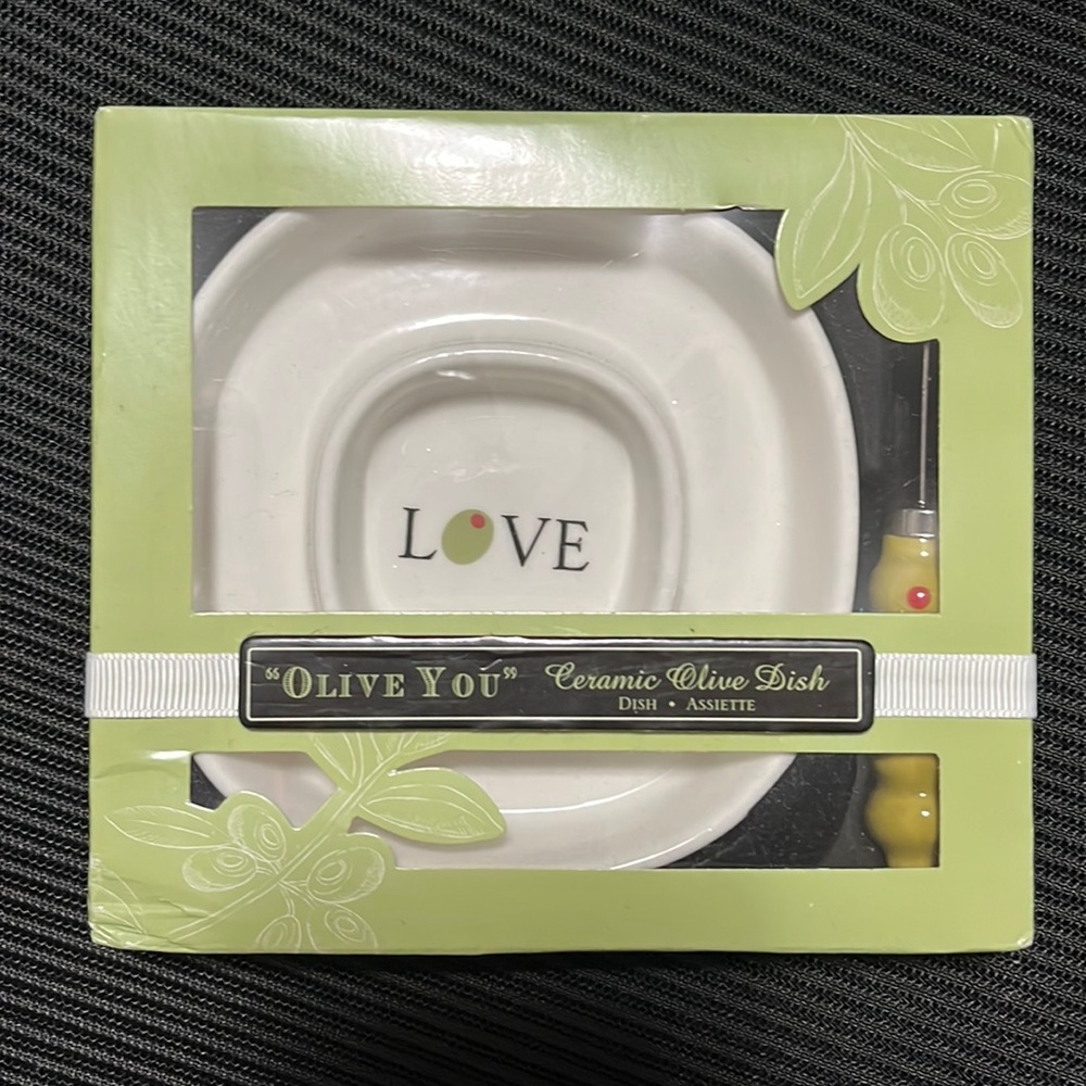 Ceramic olive dish